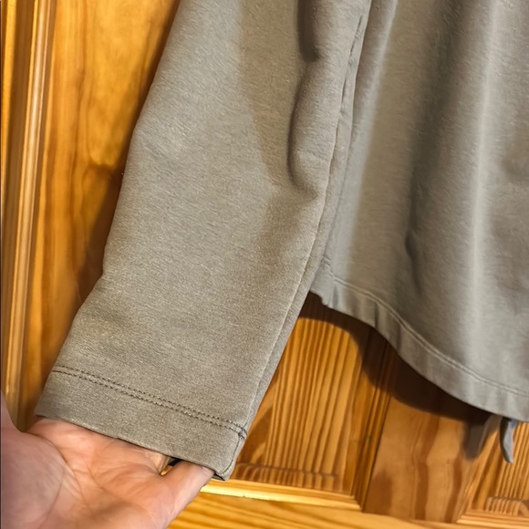 Patagonia Women's Slate Cardigan - Picture 4 of 8